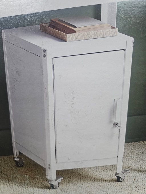 Dorm Metal Rolling Locker Storage Cabinet with Lock Chalk White - Room Essentials