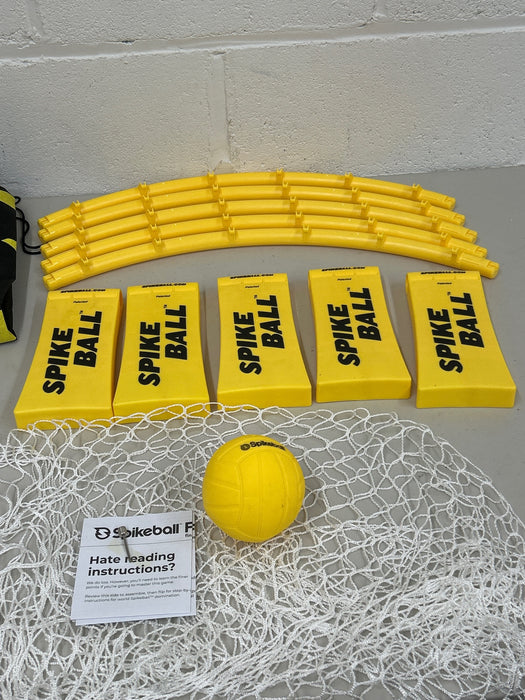 Spikeball Family Set with Bag, Playing Net & Ball - new
