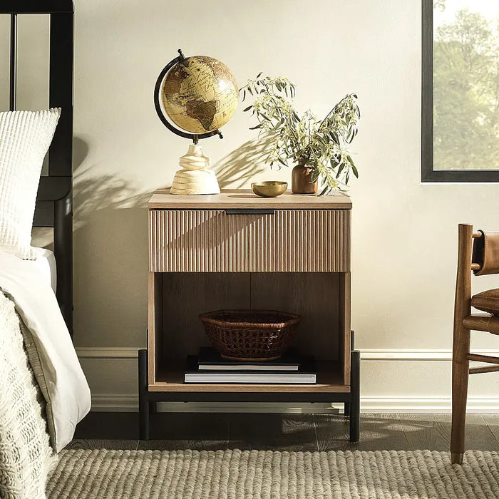 Walker Edison - Modern Reeded-Front 1-Drawer Nightstand - Coastal Oak - new