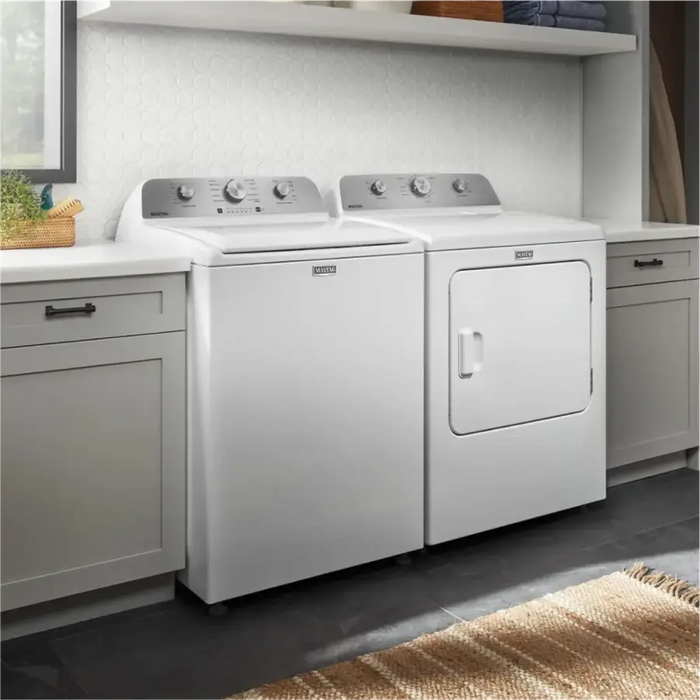 Maytag 7.0 cu. ft. Vented Gas Dryer in White - new