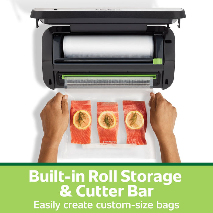 FoodSaver 14-Piece Starter Kit with Vacuum Seal Roll and Bags - new