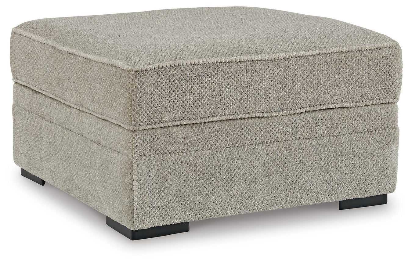 Chairs & Ottomans