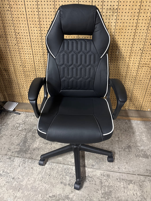 Insignia™ - Essential PC Gaming Chair - Black - open_box