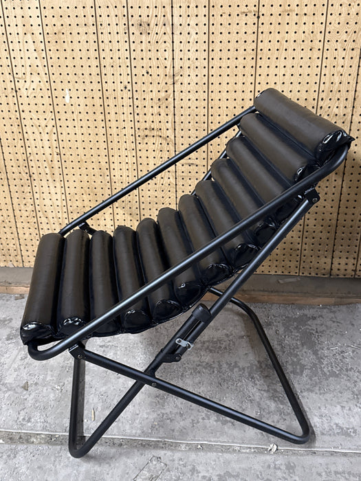 Stylehouse Ribbed Folding Sling Lounge Chair, Black, 28" L x 22" W x 30" H - new