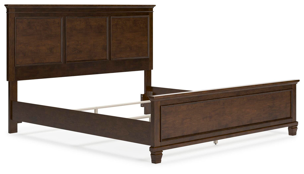 Danabrin Brown Danabrin King Panel Bed