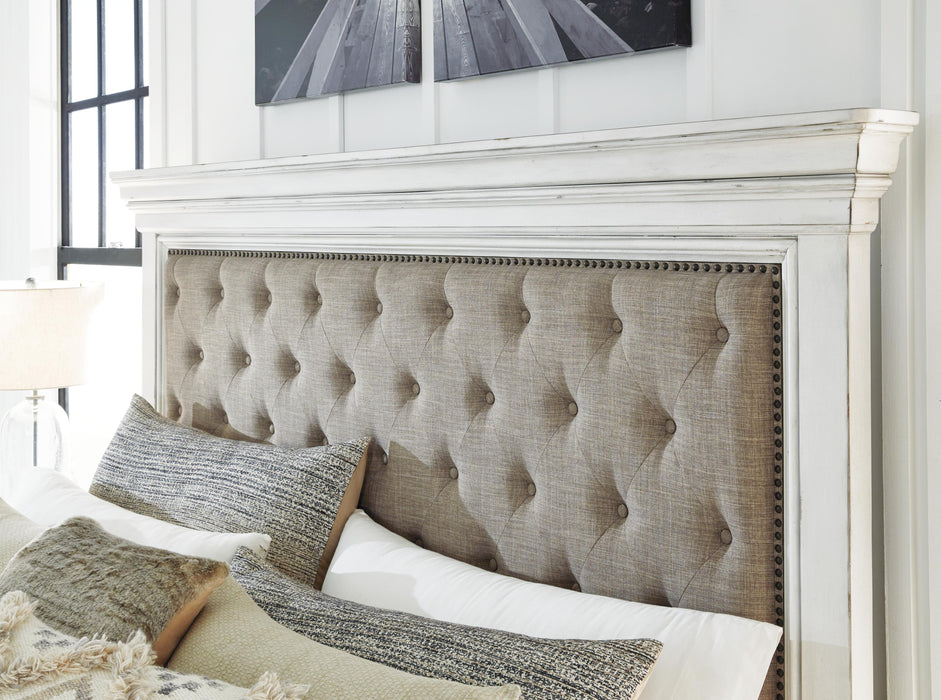 Kanwyn Whitewash Kanwyn Queen Panel Bed