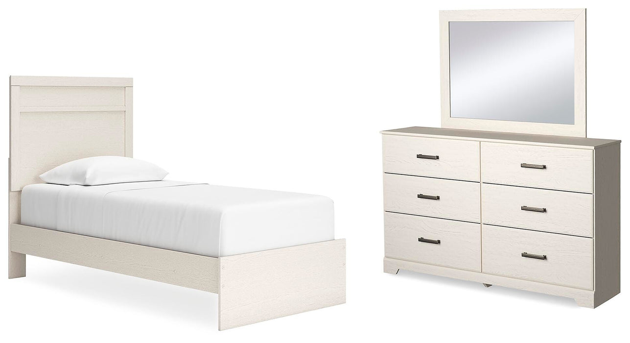 Stelsie White Bedroom Collection