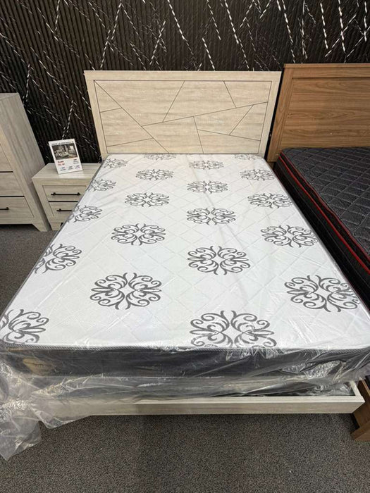 Dubuque 5 Pc Queen Bedroom Set - new