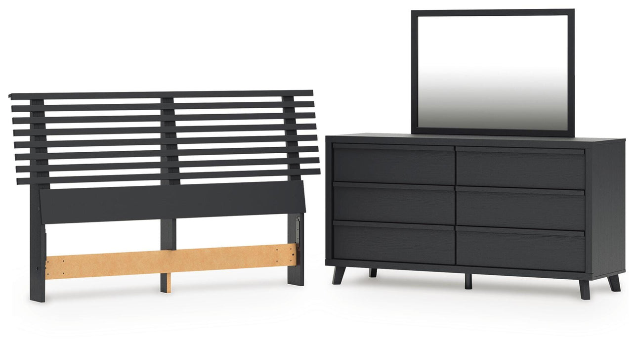 Danziar Black Standard Bedroom Collection