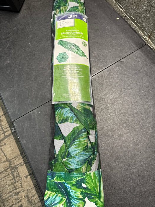 Mainstays Outdoor 7.5 Foot Palm Print Round Push-up and Tilt Market Patio Umbrella - open_box