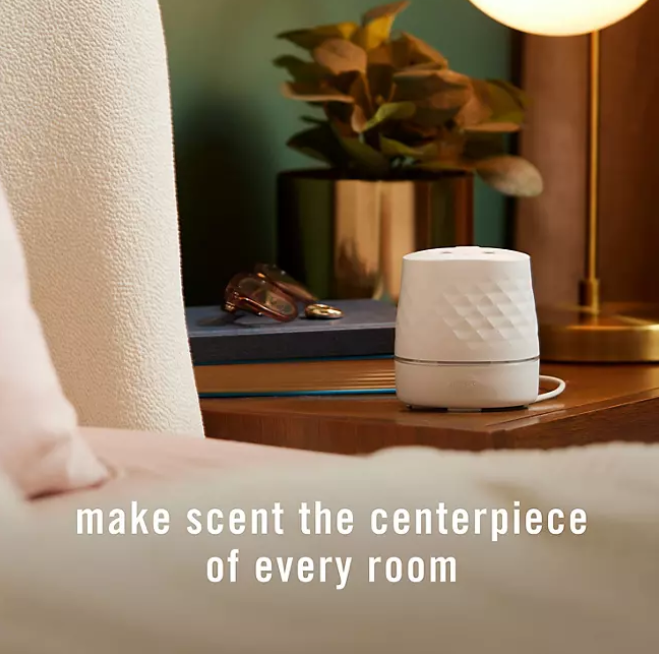 Febreze PLUG Scent Booster Kit, CALM Lavender + Vanilla Bean and April Fresh, 1 Device + 3 Refills - open_box