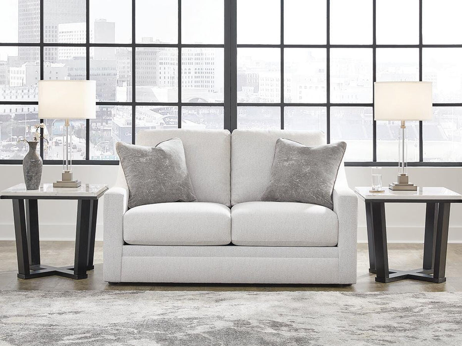 Maitelynn Chalk Loveseat