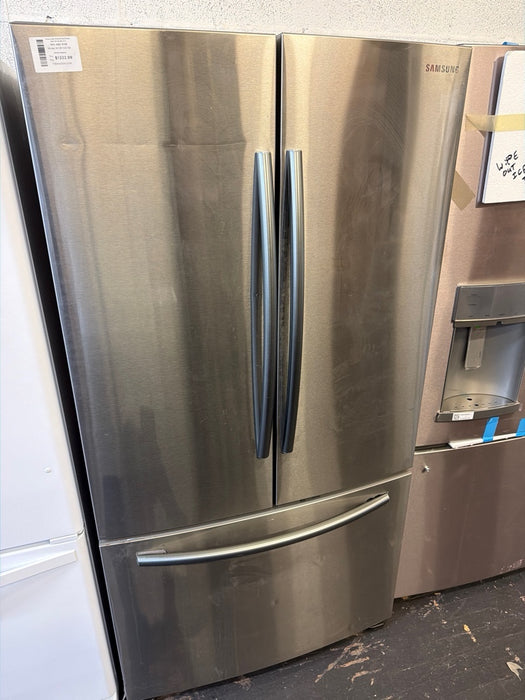 28 cu. ft. Large Capacity 3-Door French Door Refrigerator with AutoFill Water Pitcher in Stainless Steel - display_model