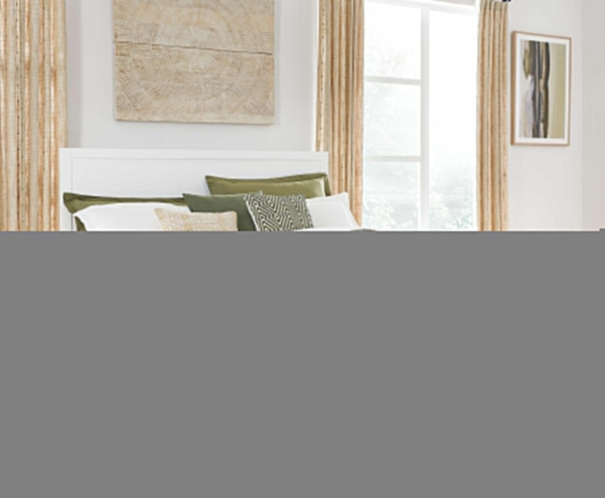 Binterglen White Binterglen Queen Panel Bed
