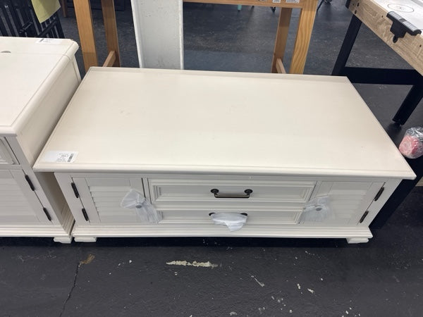 Charlestown White 48" Lift Top Coffee - new