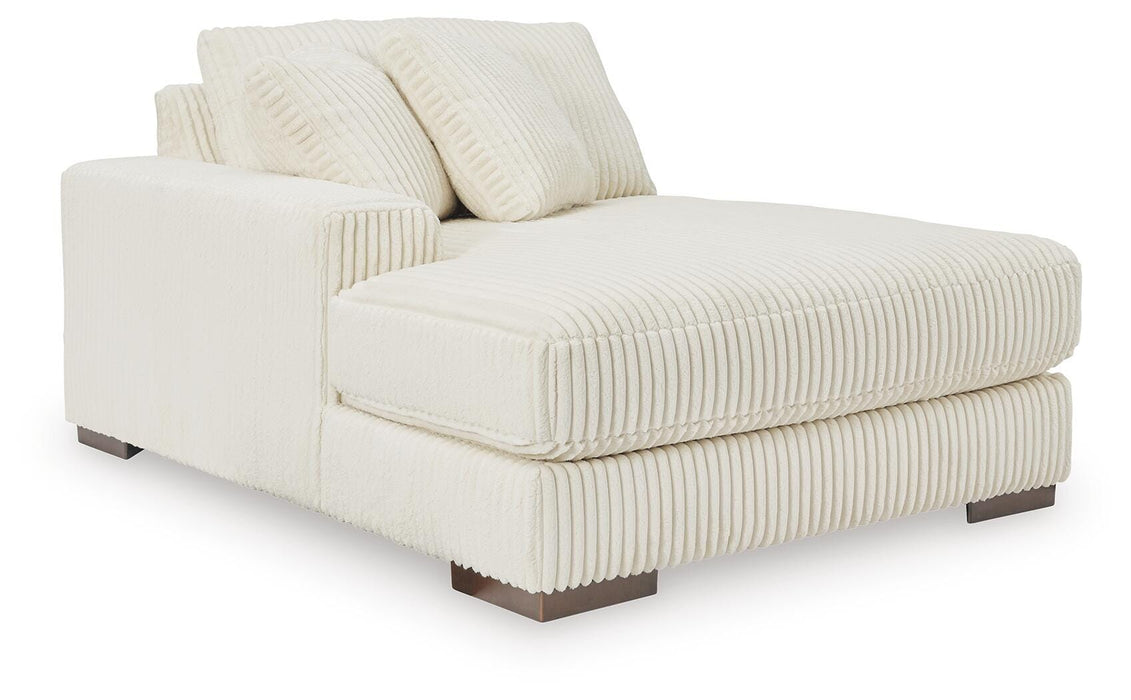 Lindyn Ivory Lindyn Super Chaise