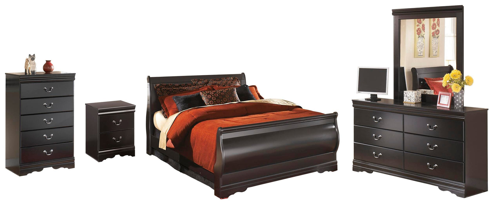 Huey Vineyard Black Sleigh Bedroom Collection