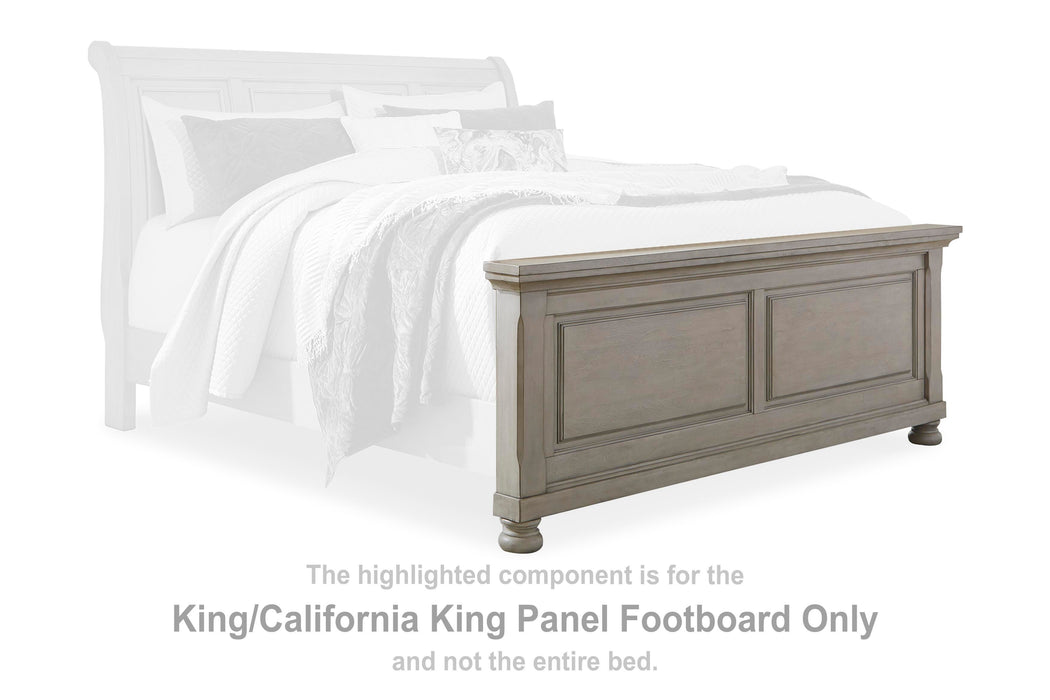 Lettner Light Gray King/Cal King Panel Footboard