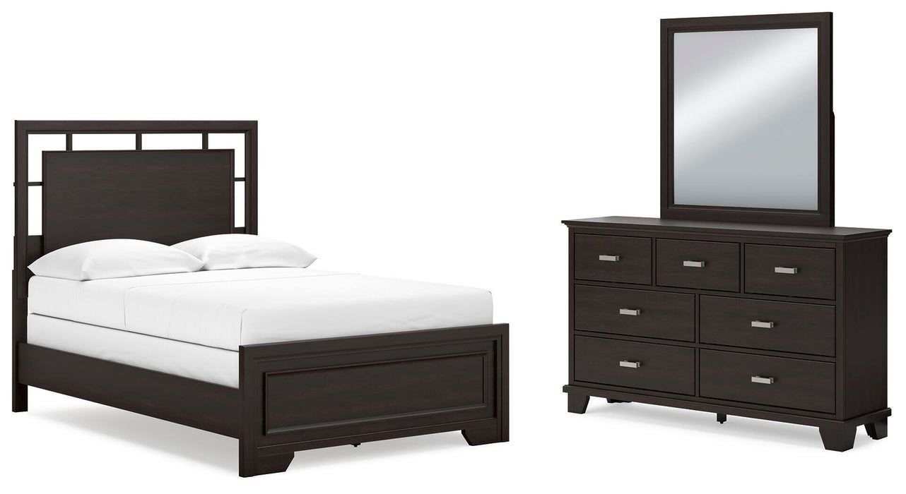 Covetown Dark Brown Bedroom Collection