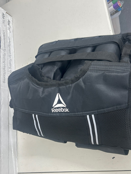Reebok Delta Weighted Vest 40lb, Adjustable, Unisex - new