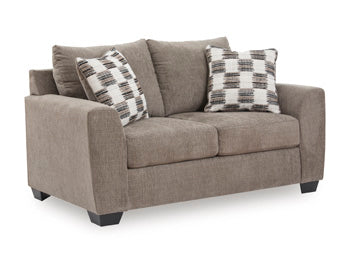 Benchcraft Truffle Loveseat