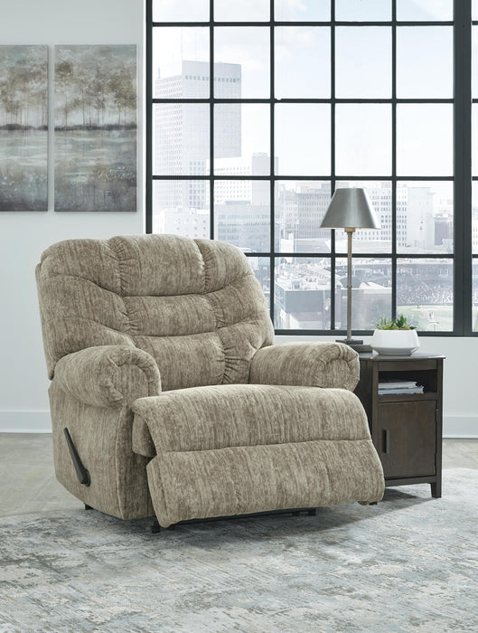 Zero Wall Recliner