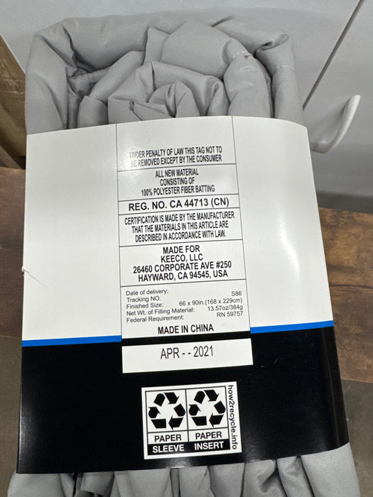 Mainstays Solid Twin Down Alternative Blanket in Gray - open_box