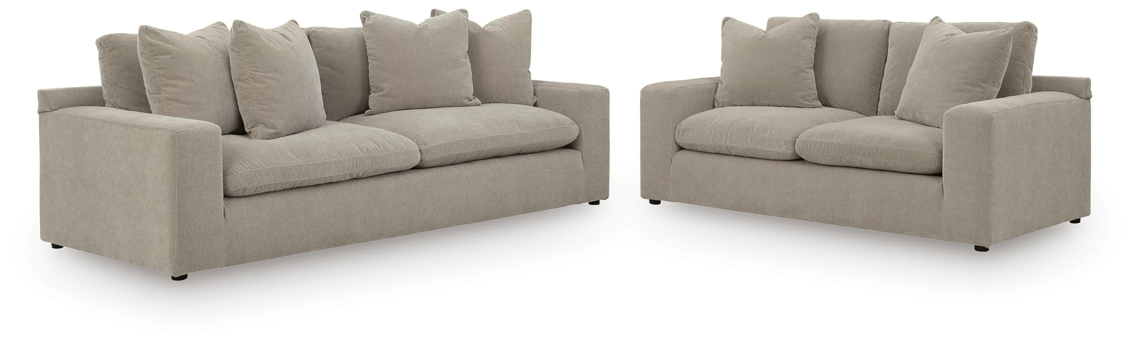 Benchcraft Pebble 2-Piece Upholstery Package