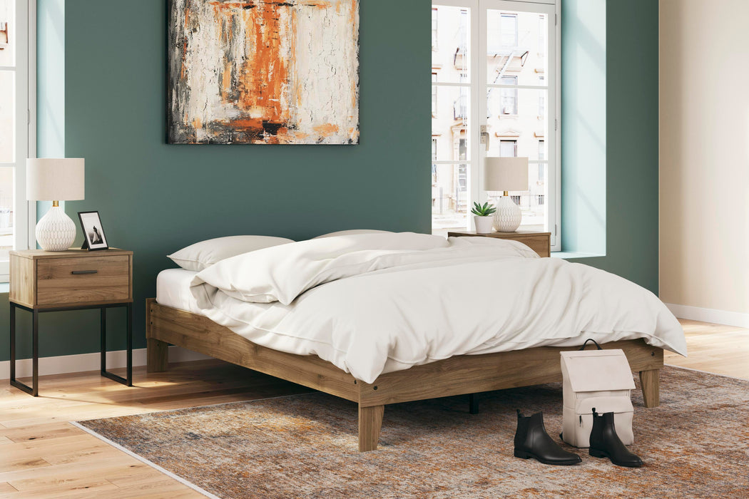 Deanlow Honey Bedroom Collection
