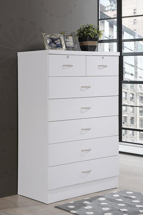 HODEDAH 7 Drawer Wood Dresser for Bedroom, 31.5 inch Wide Chest of Drawers, with 2 Locks on the Top Drawers, Storage Organization Unit for Clothing, White - new