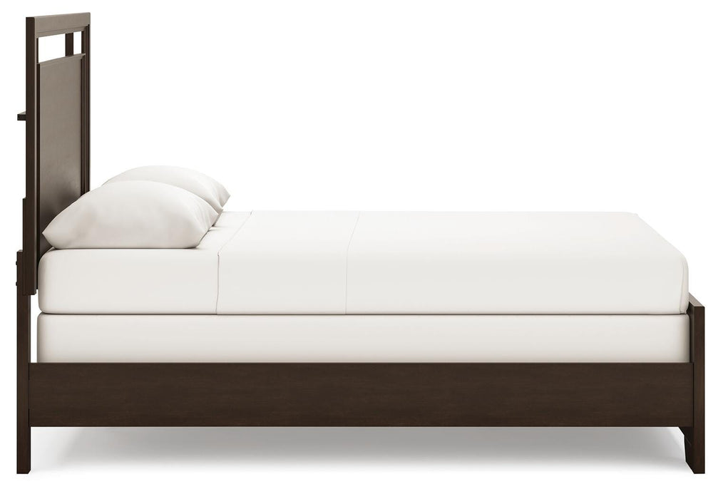 Covetown Dark Brown Covetown Queen Panel Bed
