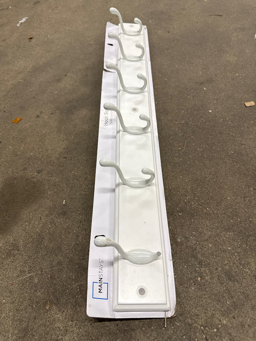 Mainstays 6 Hook 27 inch Hook Board for Coats, Bags, Leashes, Keys, Towels, 45 lbs Capacity, White, 1 Pc - new