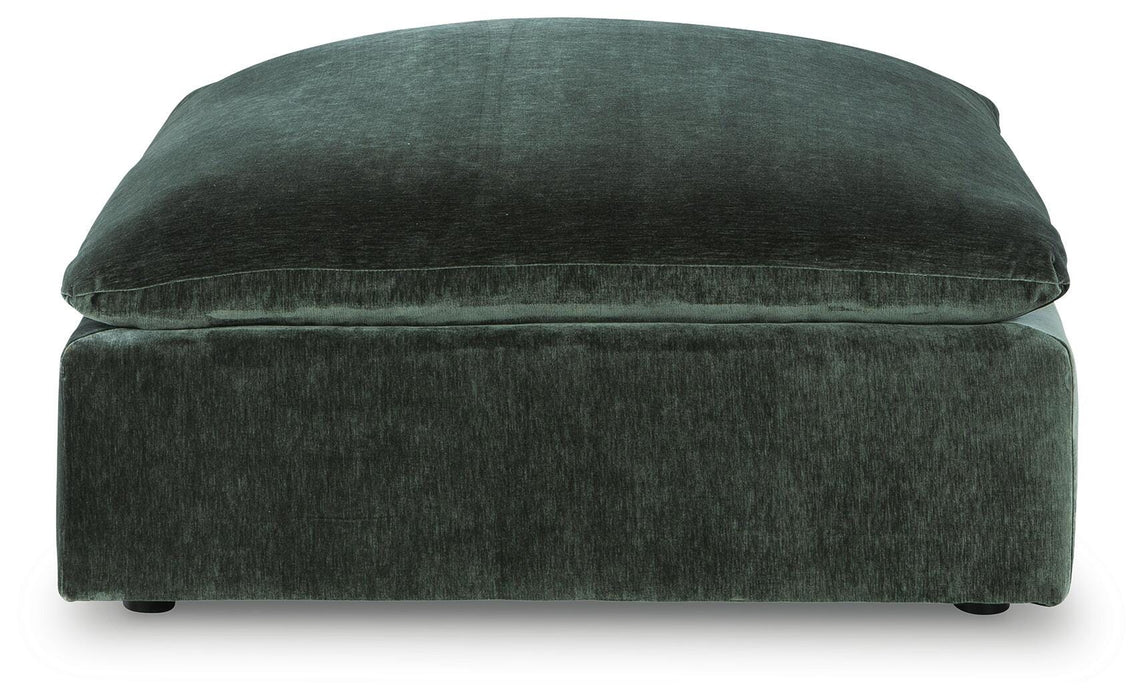 Benchcraft Jade Oversized Accent Ottoman