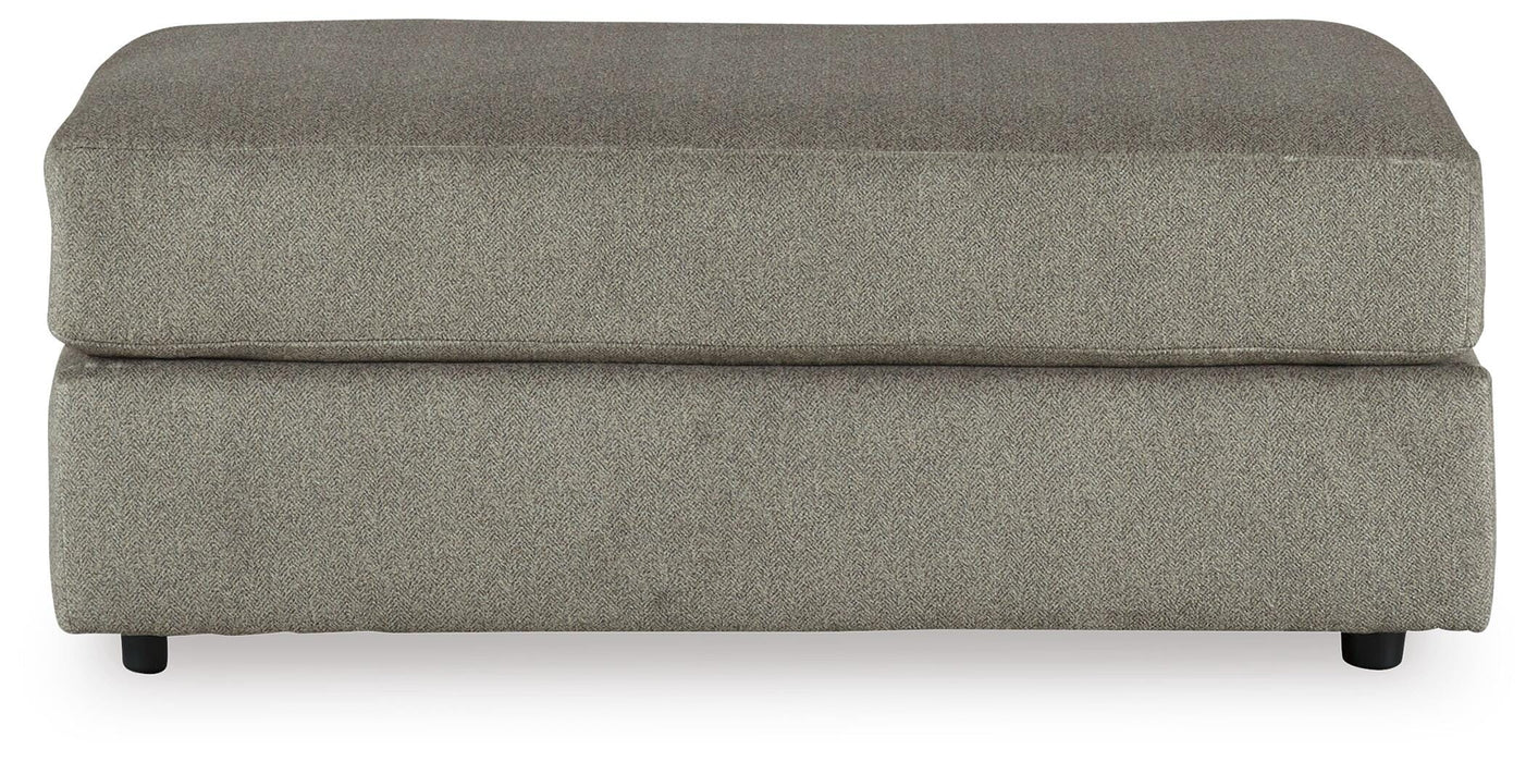 Soletren Ash Living Room Collection