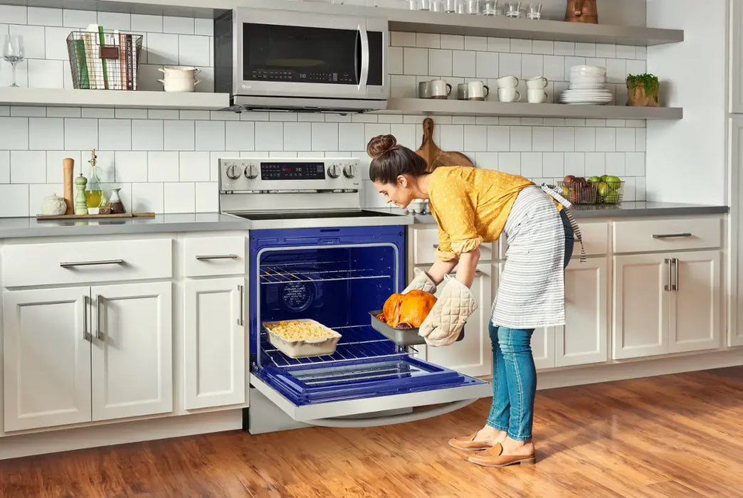LG - 6.3 Cu. Ft. Smart Freestanding Electric Convection Range with EasyClean and InstaView - Stainless Steel - new