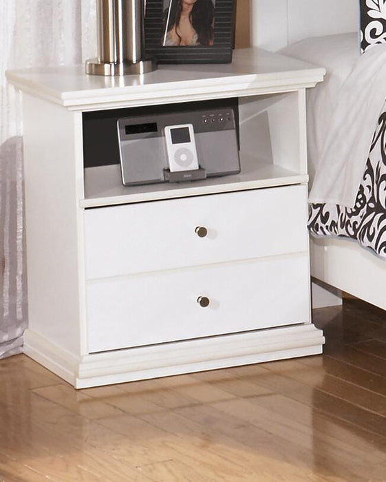 Bostwick Shoals White Bedroom Furniture Pieces