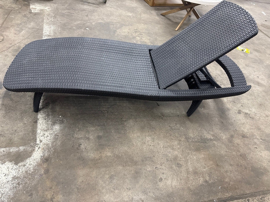 Member's Mark Padded Wicker Chaise Lounger - display_model