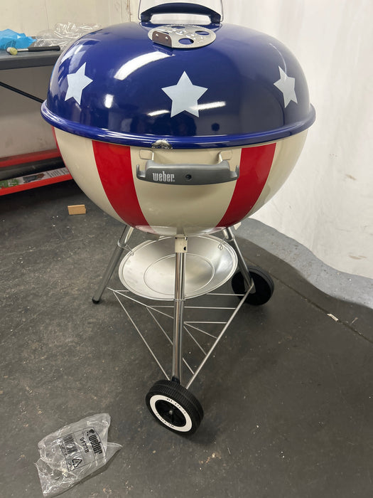 Weber 22" Star Spangled Charcoal Kettle Grill - new