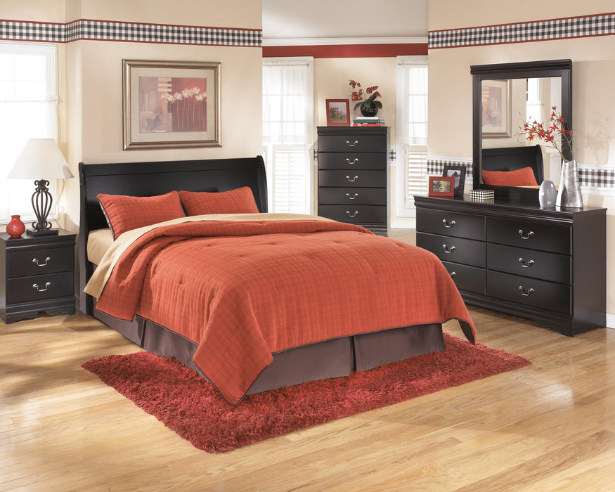 Huey Vineyard Black Sleigh Headboard Bedroom Collection