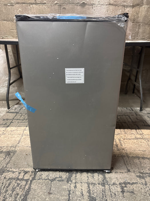 Frigidaire - 3.3 Cu. Ft. Mini Fridge - Silver - new