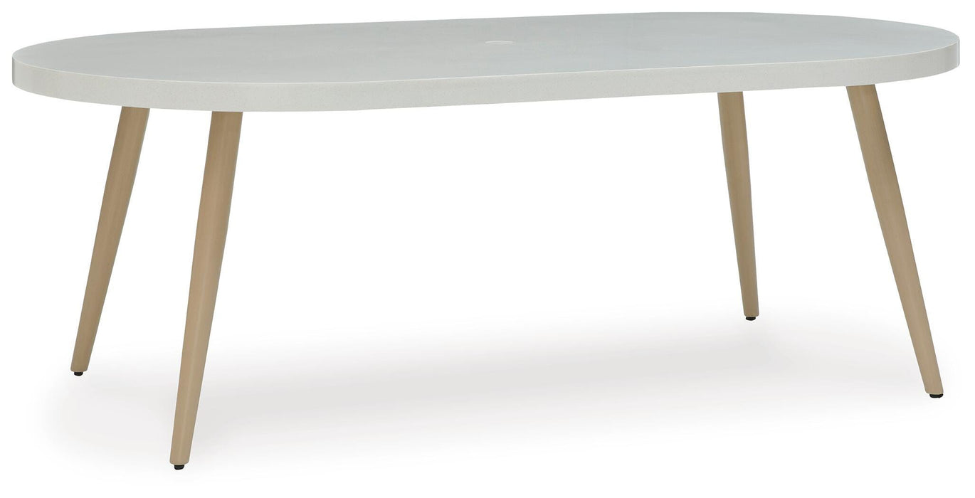 Seton Creek White Oval Dining Table w/UMB OPT