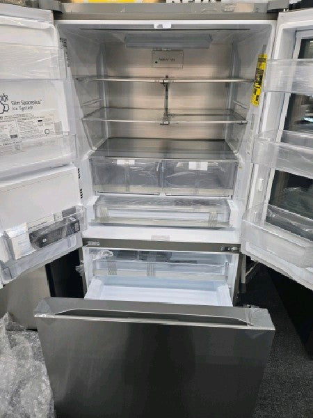LG - Standard-Depth MAX 30.7 Cu. Ft. French Door Smart Refrigerator with InstaView - Stainless Steel - new
