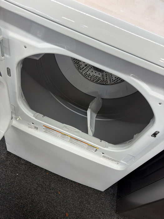 Hotpoint - 6.2 Cu. Ft. Gas Dryer with Auto Dry - White - display_model