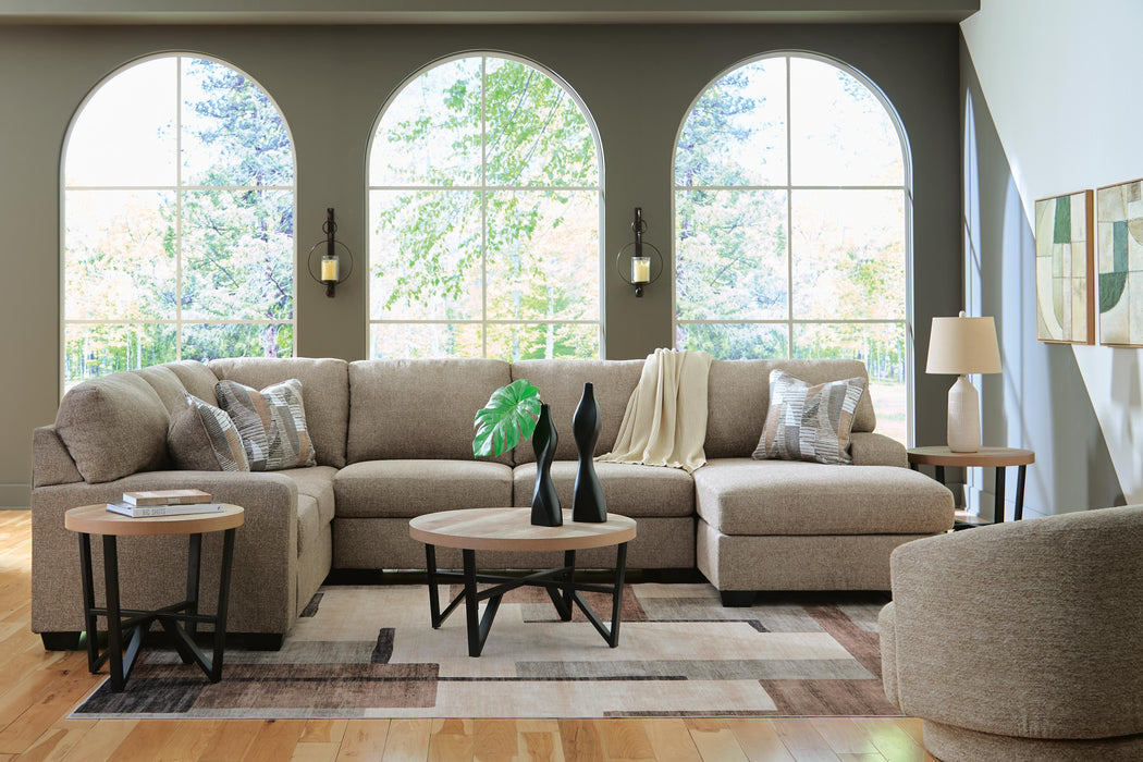 Newellen Hemp Newellen 3-Piece Sectional with Chaise