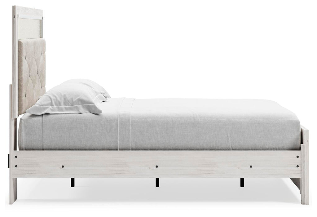 Altyra White Altyra Full Panel Bed