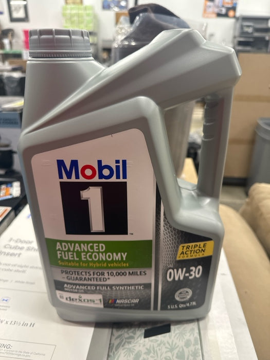 Mobil 1 120761 Advanced Fuel Economy Motor Oil, 0W-30, 5 US Quarts - display_model