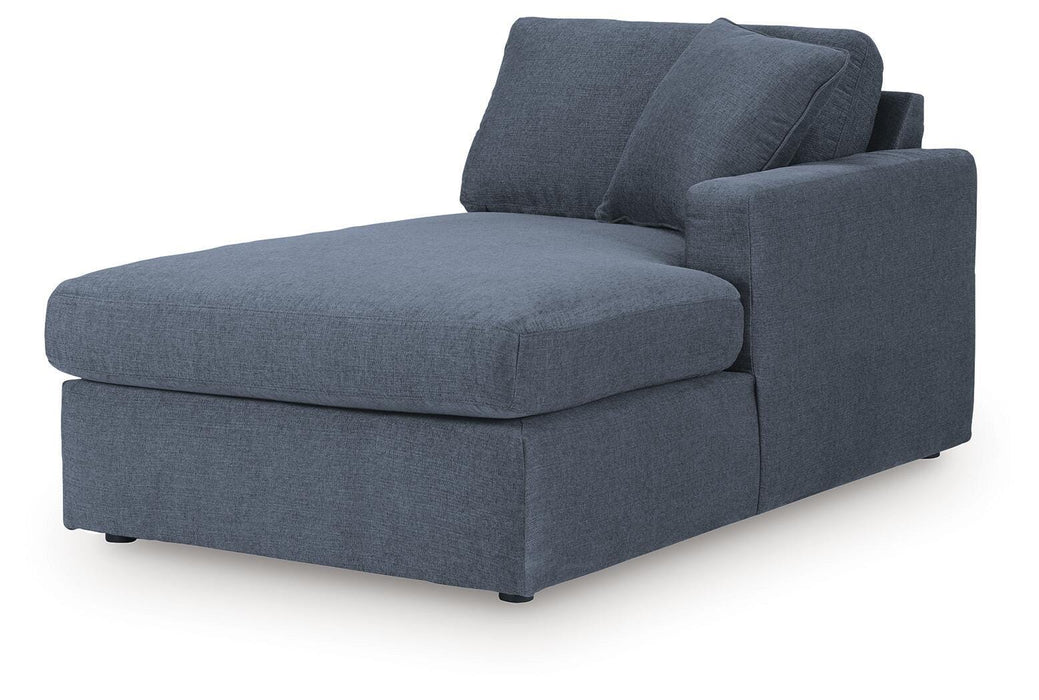 5-Piece Double Chaise with Audio Consoles