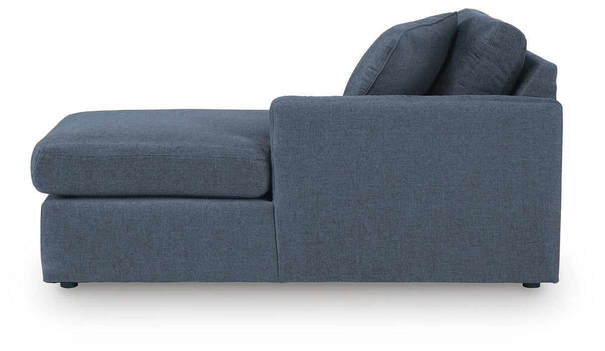 4-Piece Sectional with Chaise