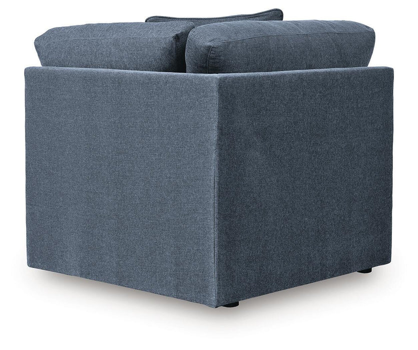 4-Piece Sectional with Chaise