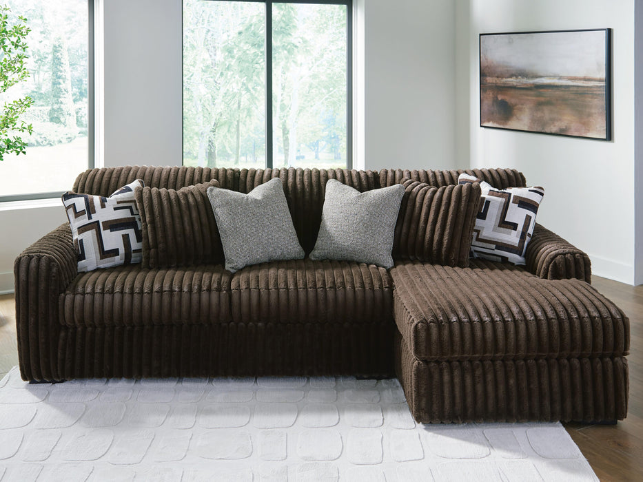 2-Piece Sectional Sofa with Chaise